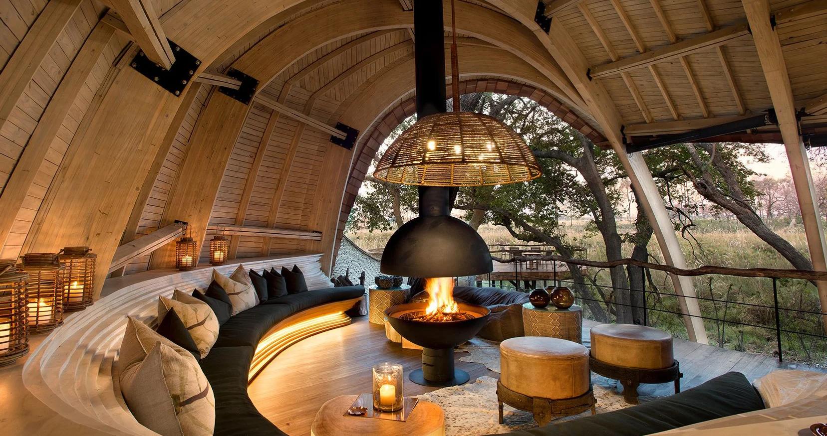 luxury-lodge-okavango-delta