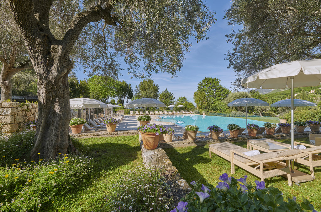 alpes-maritimes-luxury-hotel