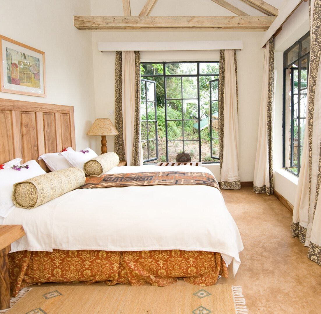 luxury-lodge-uganda-unique