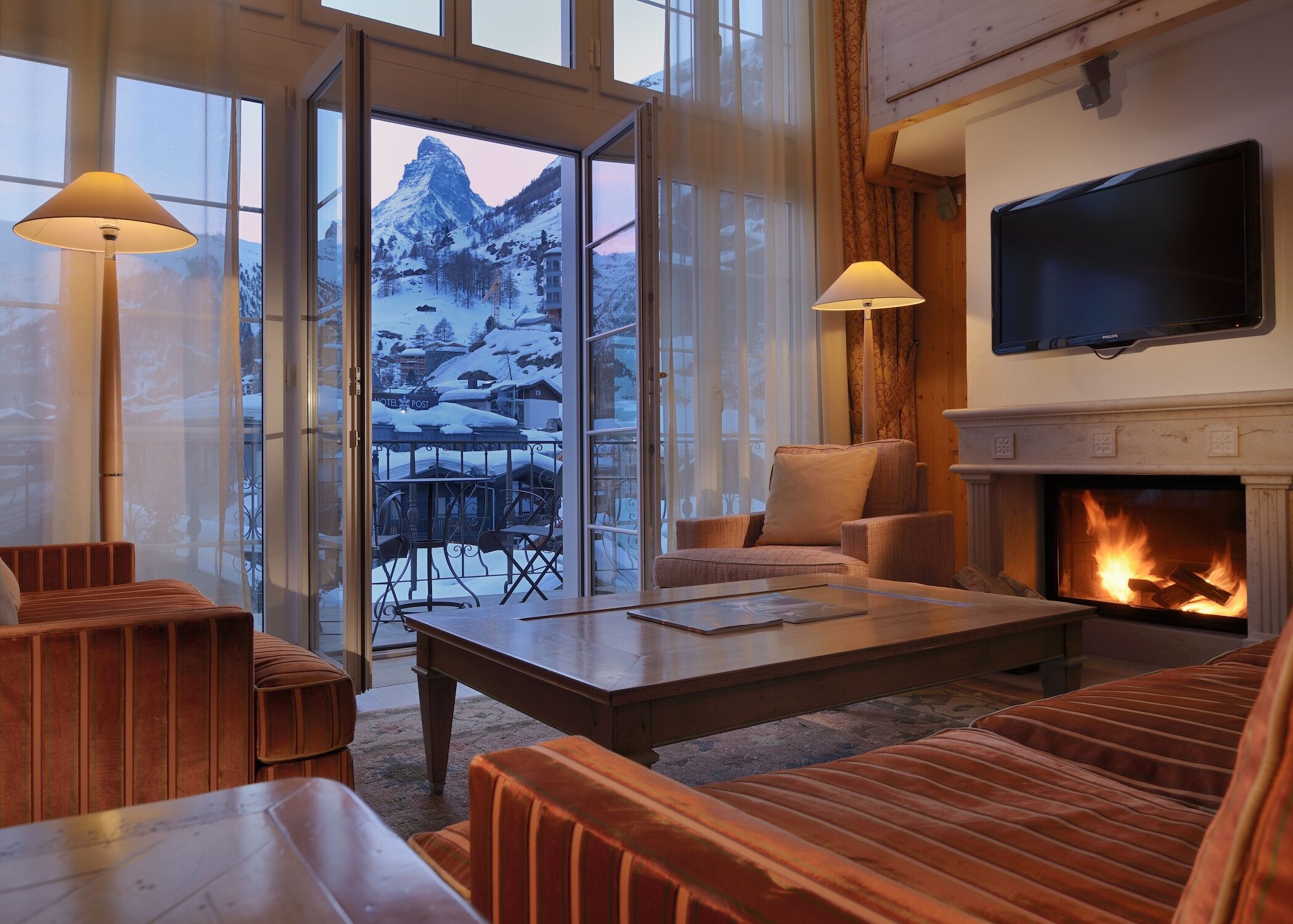 luxury-hotels-zermatt-ski