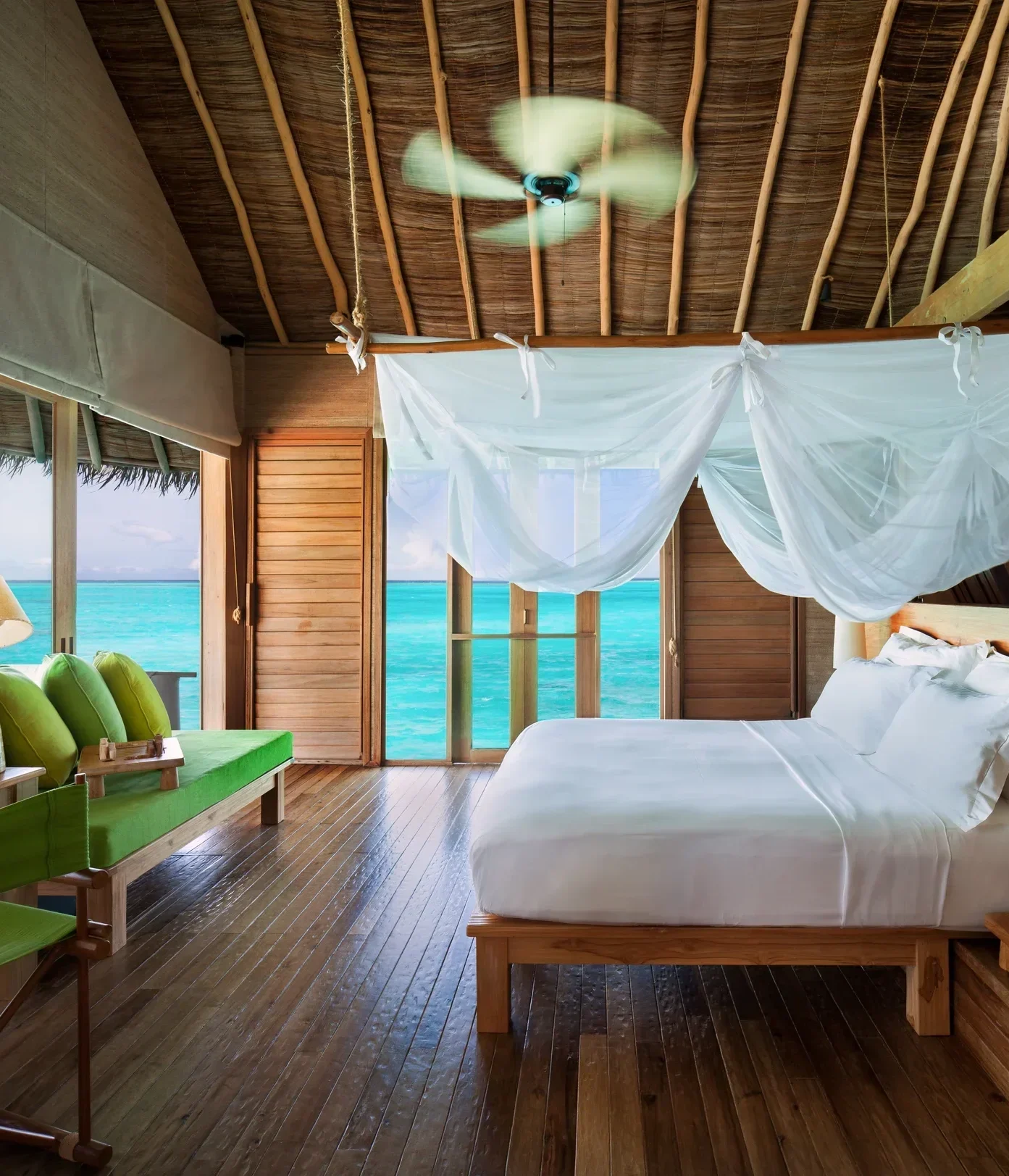 six-senses-laamu-overwater-villa