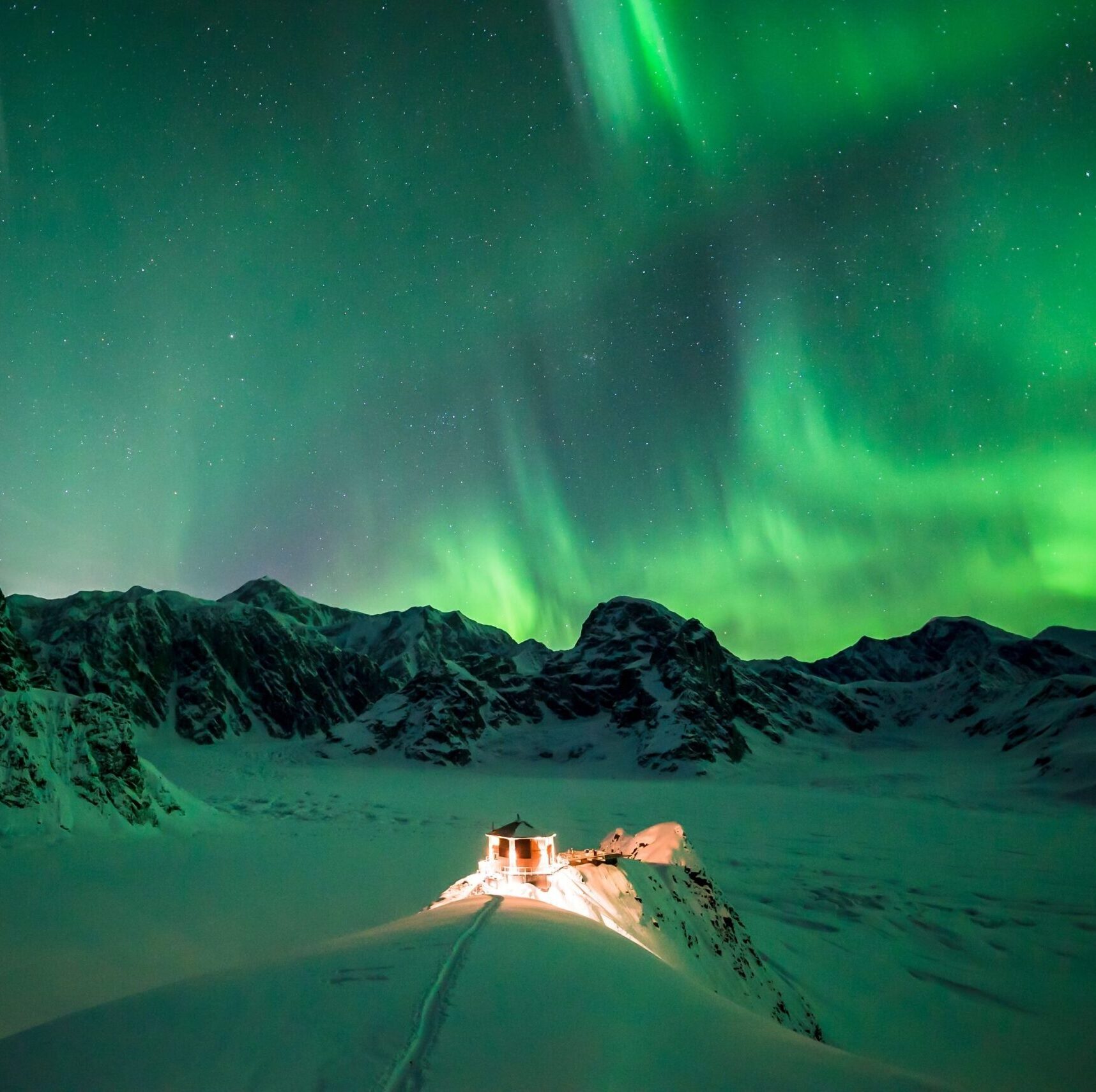 alaska-exclusive-places-to-stay