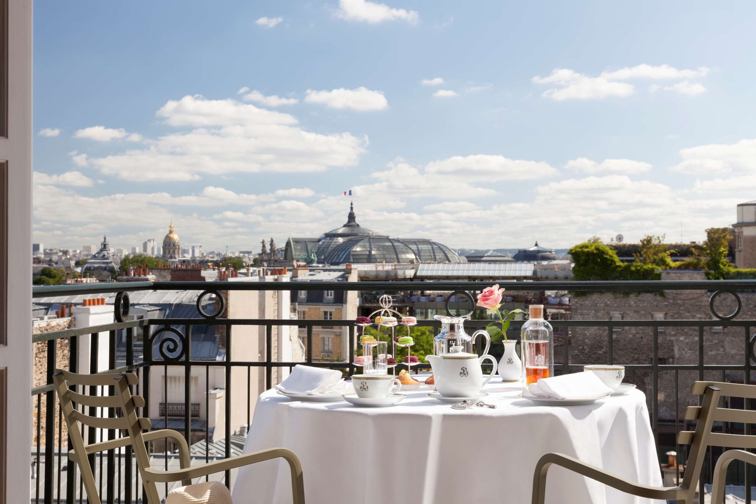 luxury-hotels-in-paris-hotel-le-bristol-paris
