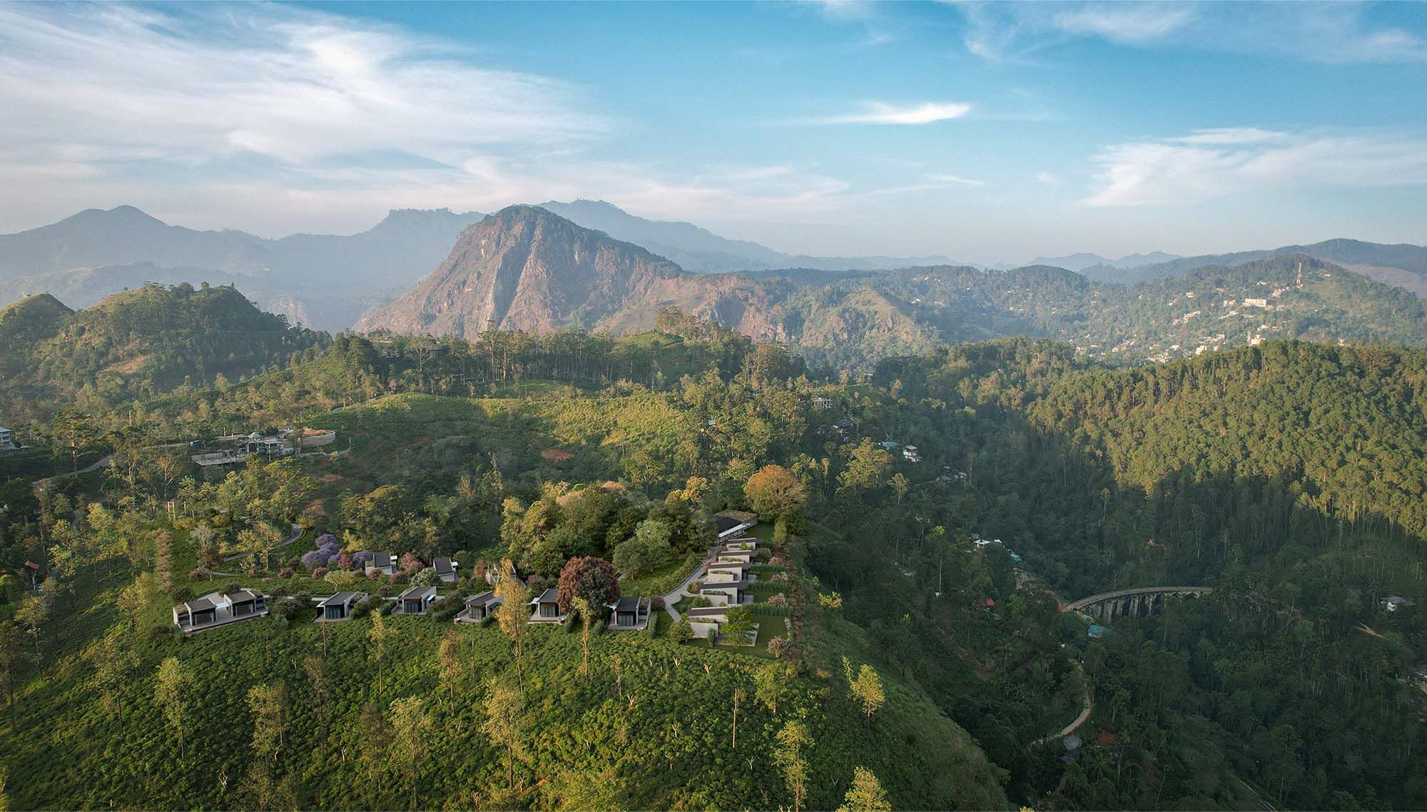 uga-ghiri-ella-aerial