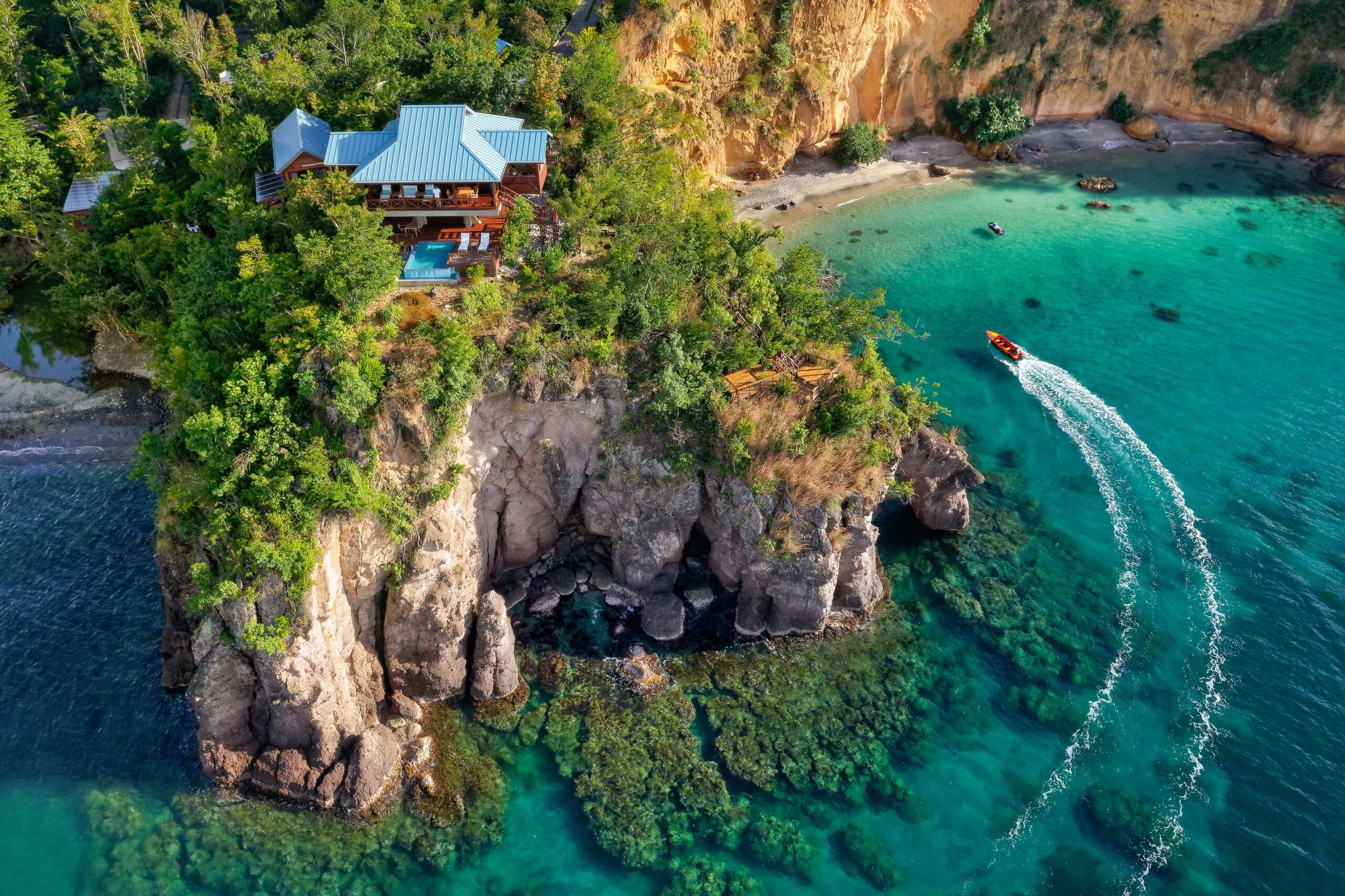 secret-bay-dominica