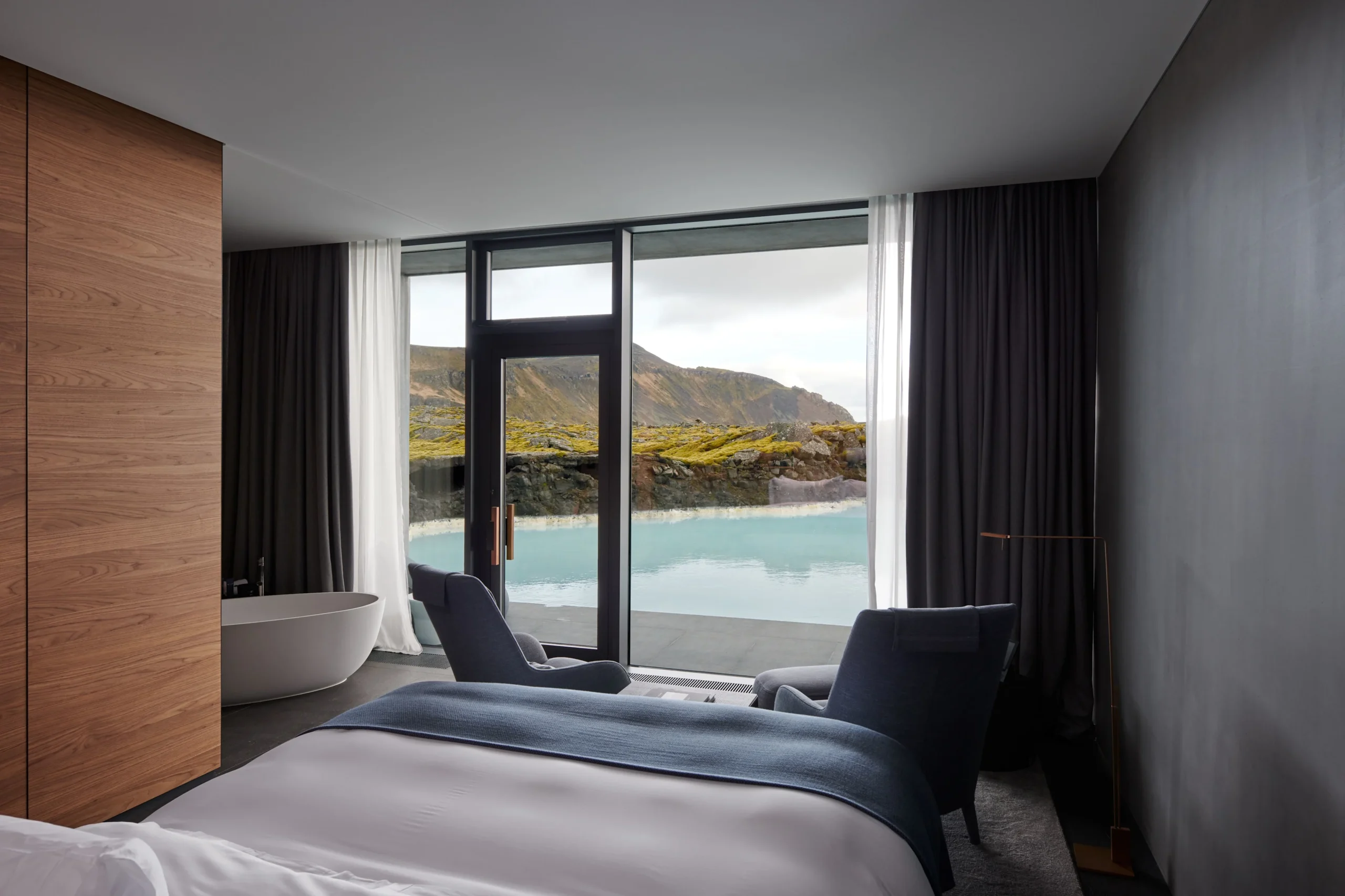 the-retreat-at-blue-lagoon-iceland