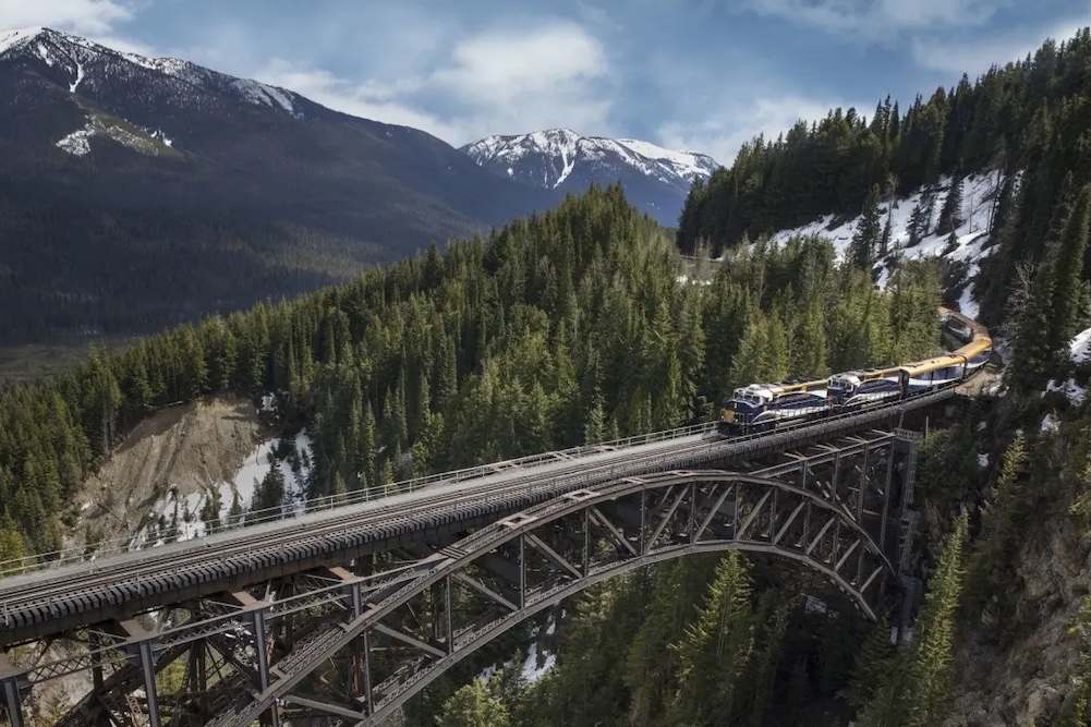 the-rocky-mountaineer